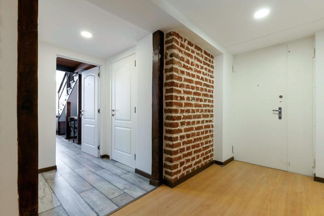 Freedom Square Studios Тбілісі Екстер'єр фото